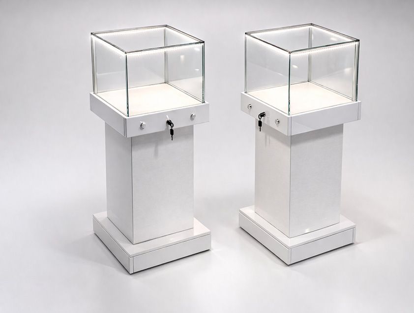 Вітрина ЮМ-1